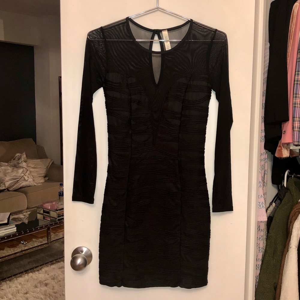 Nasty Gal black plunging mesh dress with ruching - Picture 4 of 8
